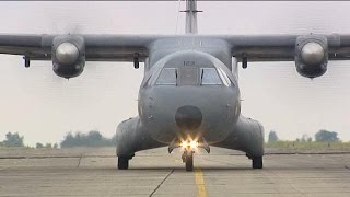 Evreux  les avions CASA arrivent à la base dEvreux [upl. by Pulling]