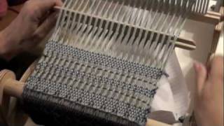 How to do a Leno Lace Pattern on a Rigid Heddle Loom with PattyAnne [upl. by Xela153]