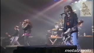 Ramones  Blitzkrieg Bop live  Dom Sportova Zagreb 1990 [upl. by Sallee]