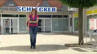 Schleckers miese Masche mit den XLMärkten  Lohndumping Ausbeutung markt WDR 2772009 [upl. by Medor]