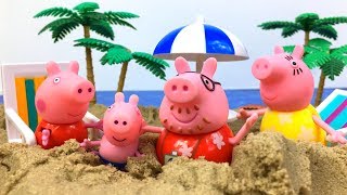 GESCHICHTE MIT PEPPA WUTZ SCHORSCH UND IHRE ELTERN EINEN TAG AM MEER SANDBURG AUS KINETISCHES SAND [upl. by Matusow195]