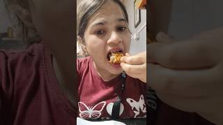 Dosto apko momos pasand hai shorts momos [upl. by Llehcear]