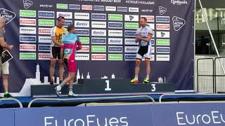 EuroEyes Cyclassics Hamburg 2019 SiegerehrungHolger HoffmannPureWhiteUnique NRVg Luisenstadt [upl. by Zora]