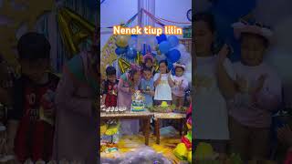 Nenek tiup lilin [upl. by Thorstein]