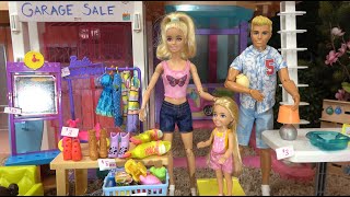 Barbie and Ken at Barbie Dream House Having Garage Sale with Barbie Sisters [upl. by Yona654]