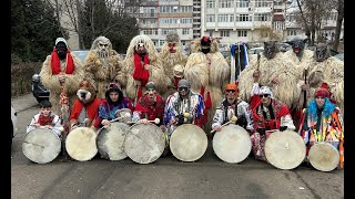 Ursii Gara SuceavaBurdujeni Mascatii Revelion 20232024 Obiceiuri si Traditii de Iarna Suceava [upl. by Zinck]