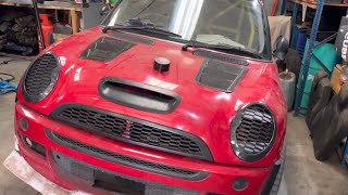 Mini R53 track car update Radical in for pre track check over [upl. by Rogovy182]