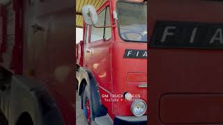 Camion Fiat 682 N4 motrice tre assi Viberti in partenza [upl. by Aramaj]