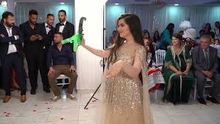 BEST AFGHAN WEDDING KNIFE DANCE BY YASSNA [upl. by Aihk197]