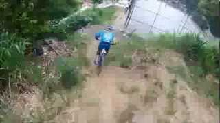 Giosbr  Downhill no morro do Turano Rj  Circuito de mtb da Favelas [upl. by Ilellan]