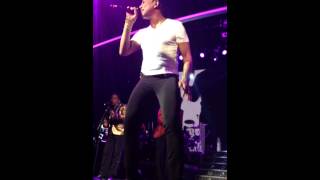 The Jacksons live in Las Vegas quotHeartbreak Hotelquot [upl. by Eleinad61]