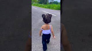 🥰chaldi kudi harddysandhu song love punjabisongcutebaby trishasarwan [upl. by Derron]