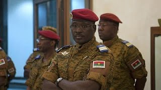 Burkina Faso  lexPremier ministre Isaac Zida rayé de larmée pour désertion [upl. by Dnomsaj]