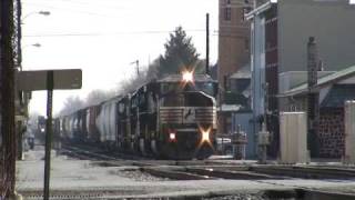 Trains Racing SideBySide on the NS Harrisburg Line [upl. by Silvain]