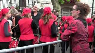 Larrivée de la tamborrada des corsaires Ouverture des fêtes de la St Jean [upl. by Ajaj]