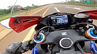 TOP SPEED E ACELERANDO COM AS S1000RR DE CBR 1000 RRR [upl. by Maloy]