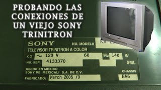 Probando qué conexiones tiene un viejo Sony Trinitron [upl. by Aicelaf]