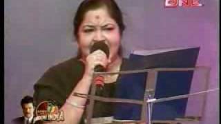 Chitra sings rasik balmA at Latajis 75th bday [upl. by Sana607]