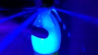 Glow Tonic Water  Tonic  Quinine  UV Light [upl. by Xonel]