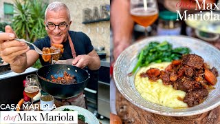 SPEZZATINO di CARNE di BISONTE con PURÈ di PATATE e spinaci saltati  Ricetta Chef Max Mariola [upl. by Valerye]