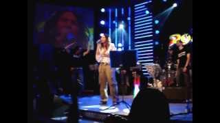 Cristina DAvena canta Live Amore Mio [upl. by Anihcak]