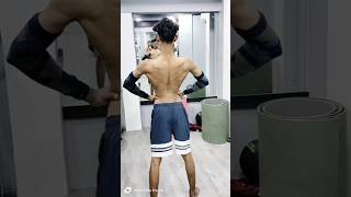 Back Pose Bodybuilding 😱😱gymshortsshortsfeebisapunyarumahbackworkoutbacktobasicsyoutubeshorts [upl. by Conners997]