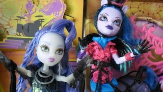 Monster high Mes cadeaux danniversaire [upl. by Inilam]