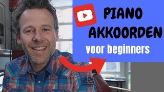 Piano akkoorden Formule  Zo speel je razendsnel elk majeur en mineur akkoord akkoorden pianoles [upl. by Blakely]