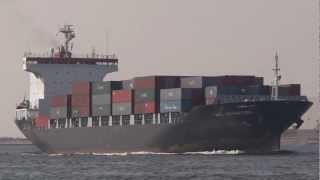 船コンテナ船 MOL ADVENTURE Container ship Port of OSAKA 大阪港入港 [upl. by Gwenneth]