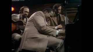 OSCAR PETERSON BARNEY KESSEL NHO PEDERSON Boogie Blues Study 1974 [upl. by Sarene]