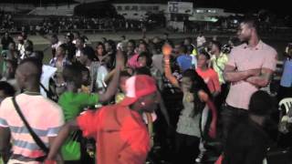 TOOFAN au STADE 1er Janvier 2012 3 [upl. by Ashford]