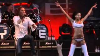 Dilnarin Demirbag ETYPE performing SET THE WORLD ON FIRE  2002wmv [upl. by Ebbarta327]