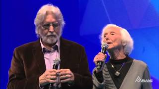 Neale Donald Walsch amp Barbara Marx Hubbard à Toulouse [upl. by Adran]