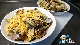 Spaghetti alle Vongole VERACI [upl. by Irej]