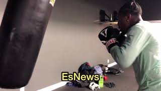 Rashidi Ellis 220 14 KOs Super fast hands  EsNews Boxing [upl. by Joell]