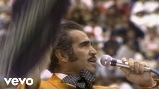 Vicente Fernández  La Ley Del Monte En Vivo [upl. by Casandra206]