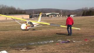 Schweizer 233 Glider Landing at Blairstown Airport [upl. by Krakow]