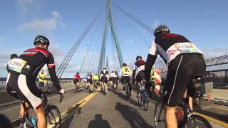 Cyclassics 2014 die Köhlbrandbrücke hoch und abfahrt [upl. by Clements]