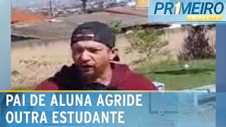 Pai de aluna agride outra estudante de 14 anos na saída de escola  Primeiro Impacto 130624 [upl. by Mlawsky]