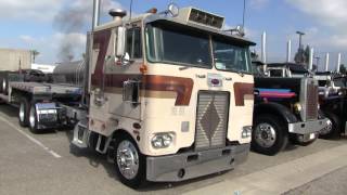 DeFrancescos Dairy Transports 1963 Detroit Diesel 8V71 Powered Peterbilt 352 [upl. by Azaleah643]