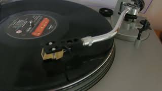 Technics SLD2 v transcriptor and Thorens TD160 part 4 J J Cale track [upl. by Betti884]