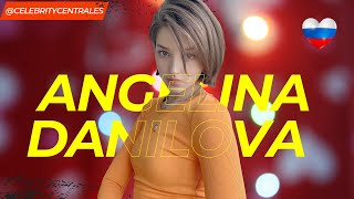 Angelina Danilova  Hermosas modelos de moda de Instagram [upl. by Enorahs]