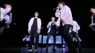 Jhope sorpresa a Suga en concierto BTS YOONSEOKSOPE [upl. by Orag773]