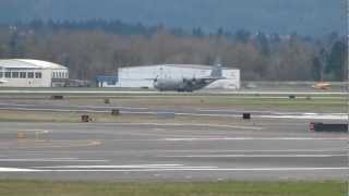 USAF C130 Emergency Landing Portland Airport PDX [upl. by Kean]