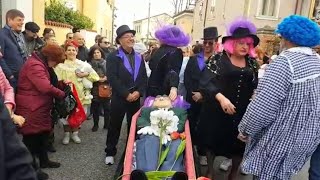 Trieste Servola celebra il funerale del Carnevale [upl. by Sesilu]