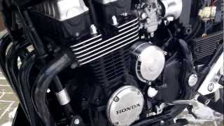 Honda CBX 750F Walk Around [upl. by Dahij171]