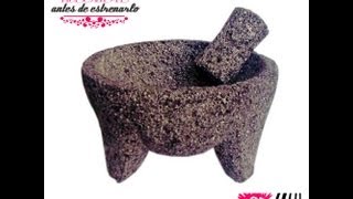 Cómo quotcurarquot un molcajete nuevo para usarlo por primera vez en la cocina [upl. by Sapphira900]