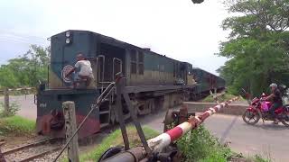 Surma mail Train on Lavel Crossing  Bangladeshi Local Train On railgate [upl. by Rather]