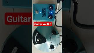 dunlop jimi hendrix fuzzfacejhf1 vs mxr classic 108 fuzz with marshall jubilee clean [upl. by Anirdnajela]