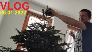 VLOG  Christbaum abschmücken und entsorgen 06012022 [upl. by Ennaeirb702]